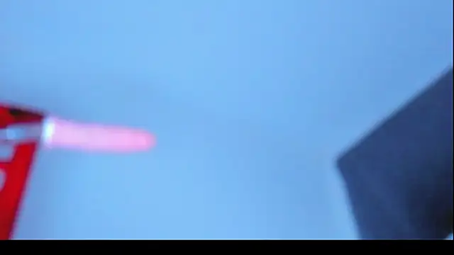 sophie 1  online show from April 18, 2026, 9:11 am