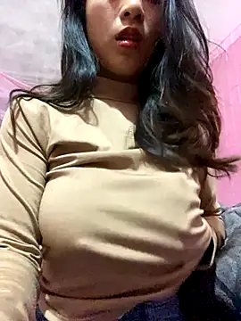 Sunny sexy98 online show from December 2, 2025, 10:50 am