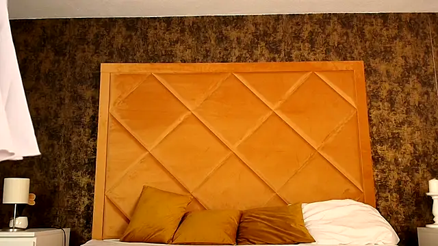 TinyBlair online show from December 14, 2025, 4:12 pm