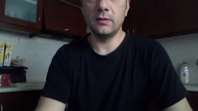 Snapshot of Billakos chatting on May 12, 2026, 7:05 am Billakos online show from May 12, 2026, 7:05 am