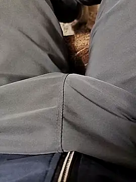 bigdick2299 online show from December 19, 2025, 2:52 pm