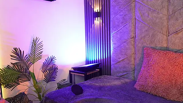 amberthangelss online show from April 16, 2026, 12:17 pm