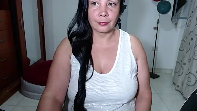 Snapshot of vivian-milf chatting on May 1, 2026, 1:43 am vivian-milf online show from May 1, 2026, 1:43 am