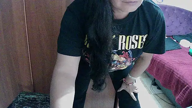 Snapshot of vivian-milf chatting on May 14, 2026, 2:19 am vivian-milf online show from May 14, 2026, 2:19 am