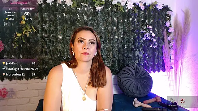 Karla Ferrer x online show from April 16, 2026, 9:39 pm