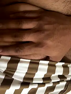 DASIHUB75 online show from November 27, 2025, 8:09 pm