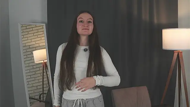 JaneFigart online show from November 27, 2025, 4:57 am