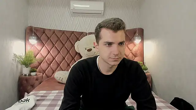 ThomasSmity online show from November 27, 2025, 12:27 pm