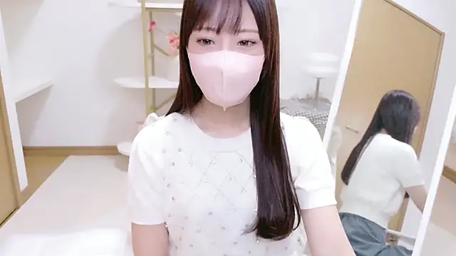 mimichan dayo online show from July 27, 2026, 11:17 am