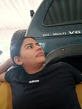 virgin cunt online show from December 18, 2025, 12:20 pm