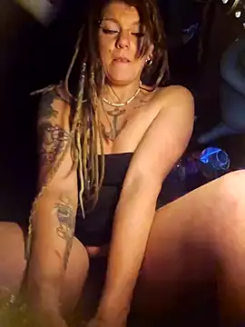 Horny hippie online show from February 28, 2025, 6:10 am