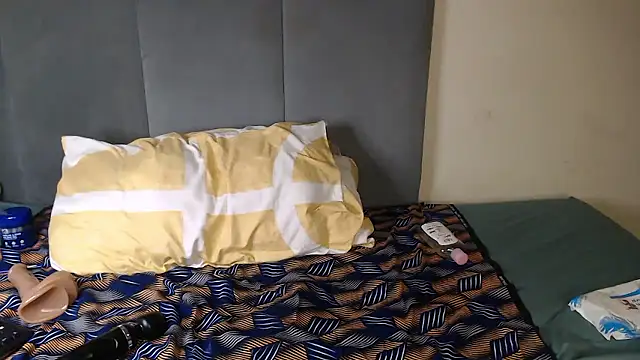 Chocolatebae86 online show from January 8, 2026, 6:14 pm