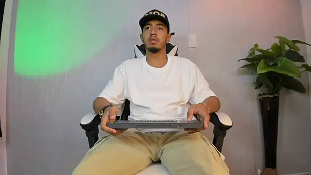 Brand Collins online show from February 5, 2026, 11:28 am