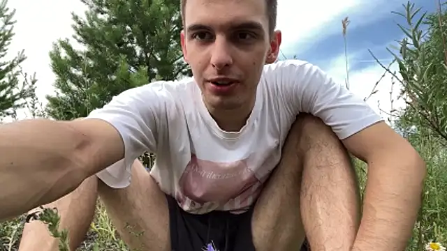 Snapshot of joshnovaq chatting on July 6, 2026, 10:22 am joshnovaq online show from July 6, 2026, 10:22 am