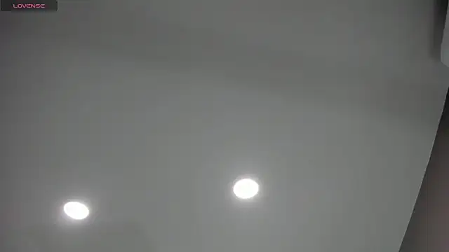 ninacrave  online show from January 14, 2026, 2:48 am