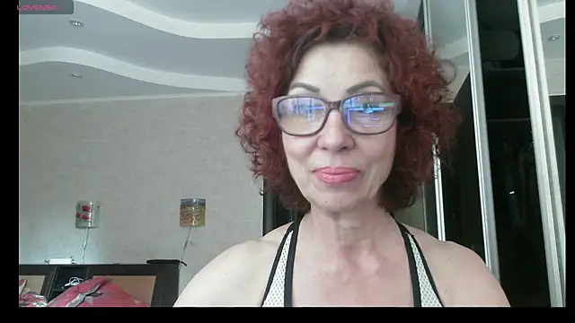 Kelly Flurr online show from June 18, 2026, 9:58 am