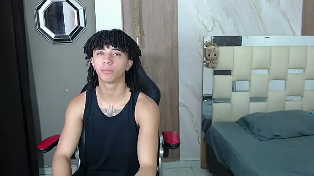 kim curlyy online show from May 12, 2026, 1:28 pm