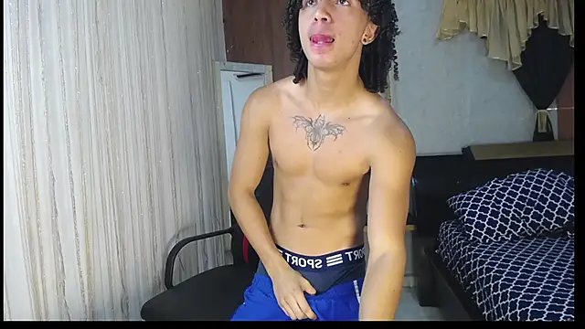 Snapshot of kim_curlyy chatting on February 17, 2026, 1:08 pm kim curlyy online show from February 17, 2026, 1:08 pm