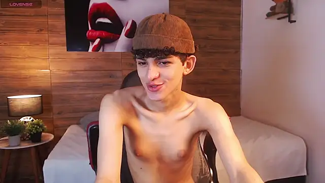 Michaelkoiv online show from April 4, 2026, 12:34 pm