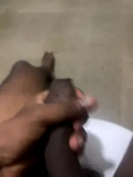 jare692001 online show from December 1, 2025, 6:53 pm