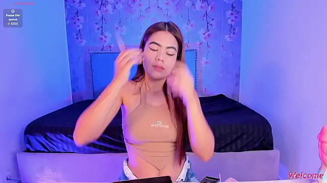 Anthonela art online show from January 15, 2026, 1:47 pm