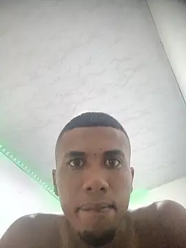 Snapshot of Briian_bigcock chatting on June 3, 2026, 8:57 pm Briian bigcock online show from June 3, 2026, 8:57 pm