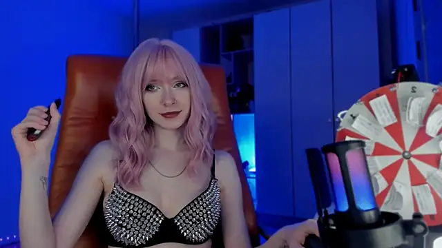 Snapshot of Mistress_Iris chatting on July 11, 2026, 4:29 pm Mistress Iris online show from July 11, 2026, 4:29 pm