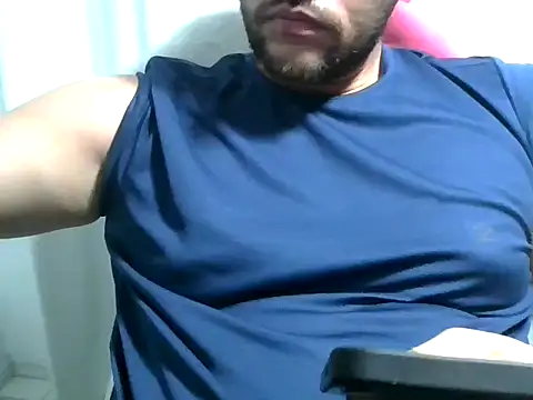 Maxsex7771 online show from May 22, 2026, 9:24 pm