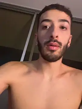 Snapshot of Alejovegga chatting on November 29, 2025, 6:13 am Alejovegga online show from November 29, 2025, 6:13 am