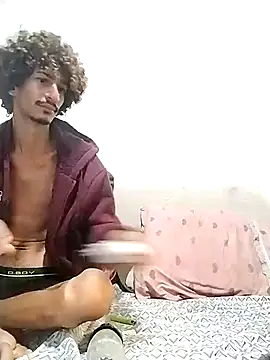 theyllorwillian online show from December 5, 2025, 6:23 am