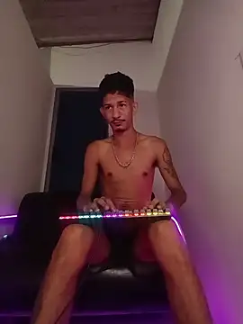 theyllorwillian online show from July 2, 2026, 3:07 am