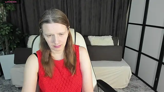 KathrineMeyer online show from December 21, 2025, 2:24 am