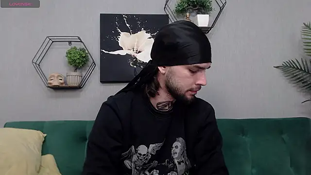 KaneHunter online show from March 17, 2026, 9:18 pm