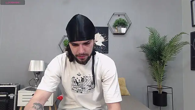 KaneHunter online show from March 4, 2026, 9:00 pm