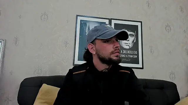 Snapshot of KaneHunter chatting on May 15, 2026, 11:14 pm KaneHunter online show from May 15, 2026, 11:14 pm