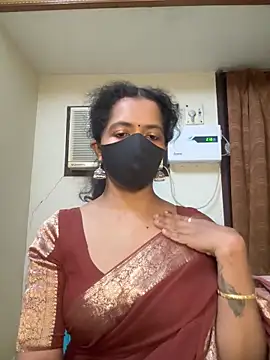 TeddyLover5 online show from April 24, 2026, 6:10 pm