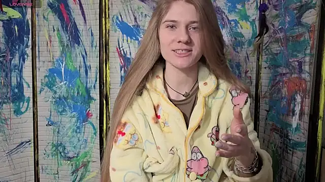 Adell Love online show from April 24, 2026, 1:57 pm