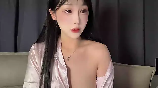 wanou33669 online show from March 7, 2026, 3:57 am