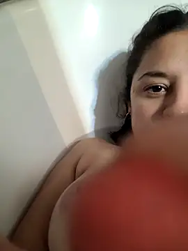 Snapshot of Ruby_arg chatting on November 29, 2025, 12:44 am Ruby arg online show from November 29, 2025, 12:44 am