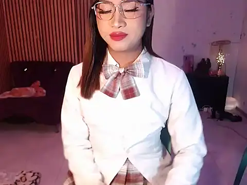 Sweet kendall xxx online show from April 20, 2026, 1:35 pm