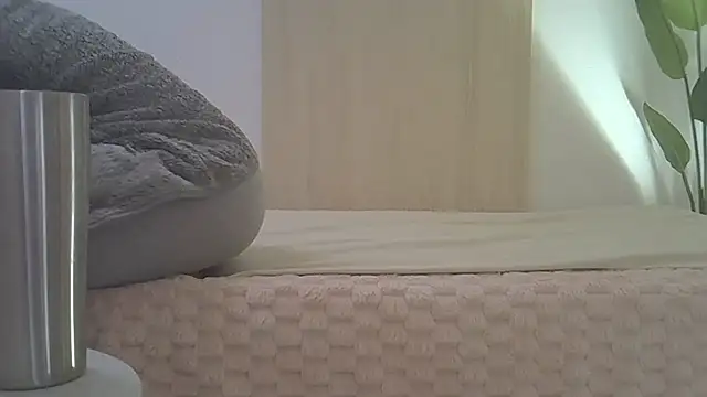 kyono-iyashi online show from March 18, 2026, 2:52 pm