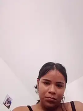 tu bebe sexi online show from November 27, 2025, 9:04 pm