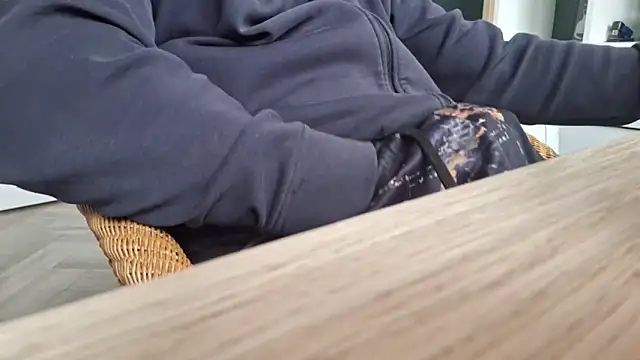 DirtyCumming online show from November 27, 2025, 10:05 am