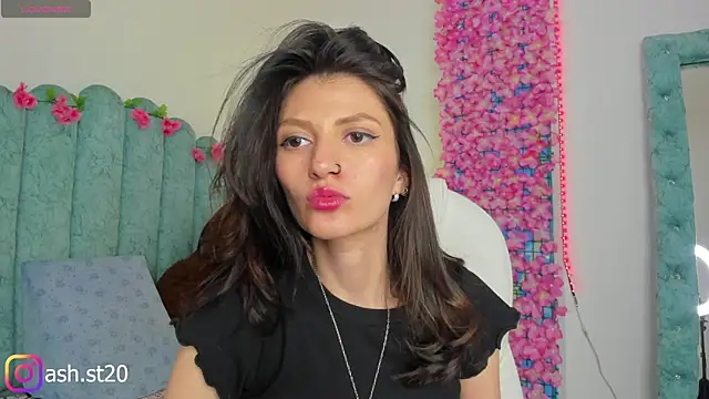 Ash 20  online show from April 13, 2026, 7:51 pm