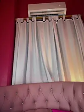 Snapshot of ZoeyFierce chatting on July 30, 2026, 7:24 pm ZoeyFierce online show from July 30, 2026, 7:24 pm
