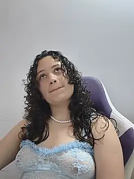 Alana 444 online show from June 27, 2026, 3:34 am