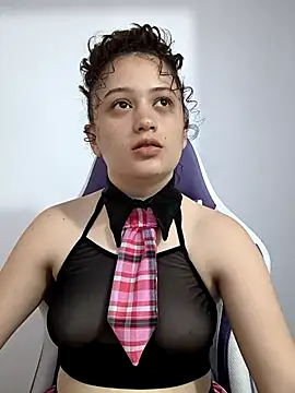 Alana 444 online show from December 4, 2025, 3:49 am