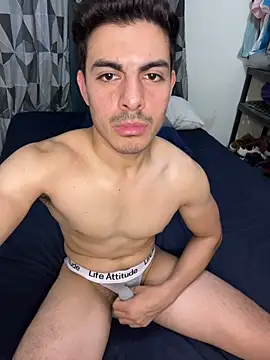 Snapshot of hotjess1231 chatting on November 28, 2025, 11:05 pm hotjess1231 online show from November 28, 2025, 11:05 pm