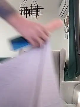 martme69 online show from April 10, 2026, 8:21 am