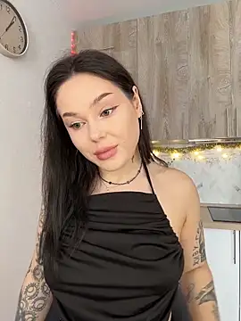 EvaNoirrr online show from December 1, 2025, 3:07 am